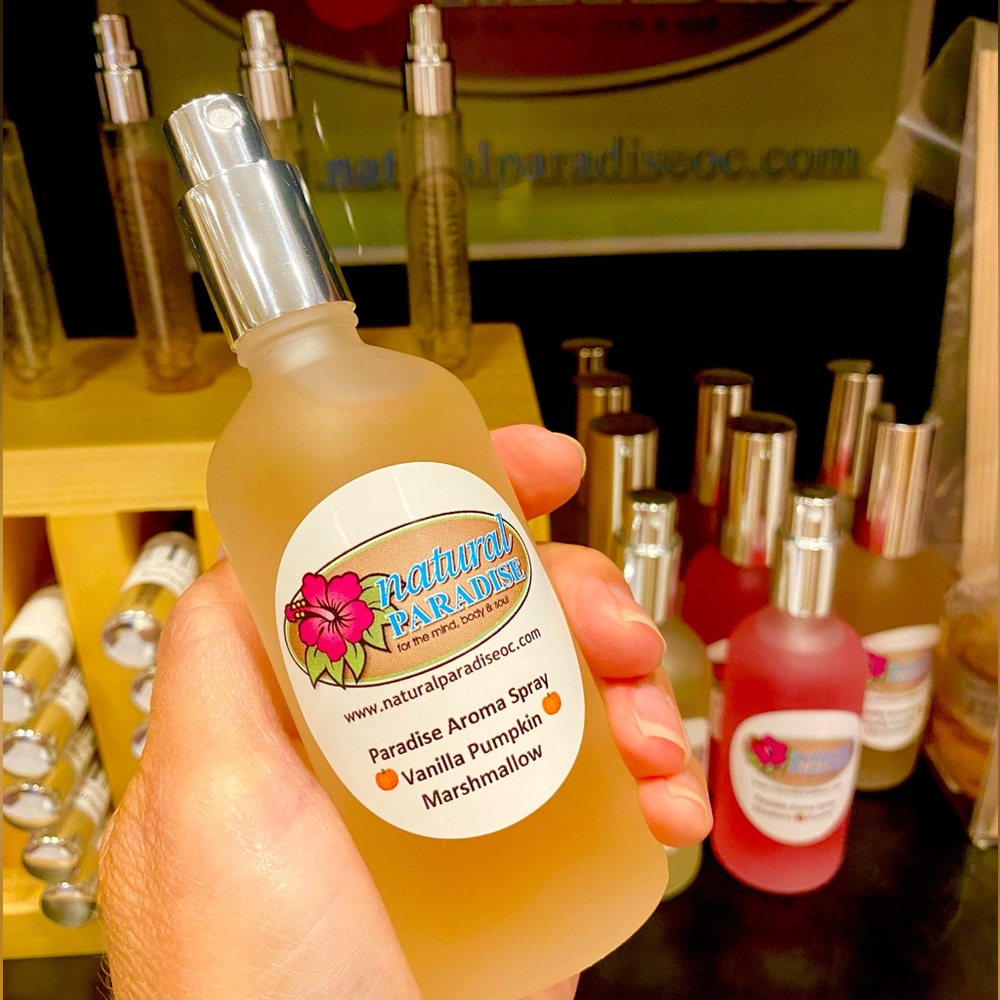 Natural Paradise everything spray! Vanilla Pumpkin 🎃 Marshmallow